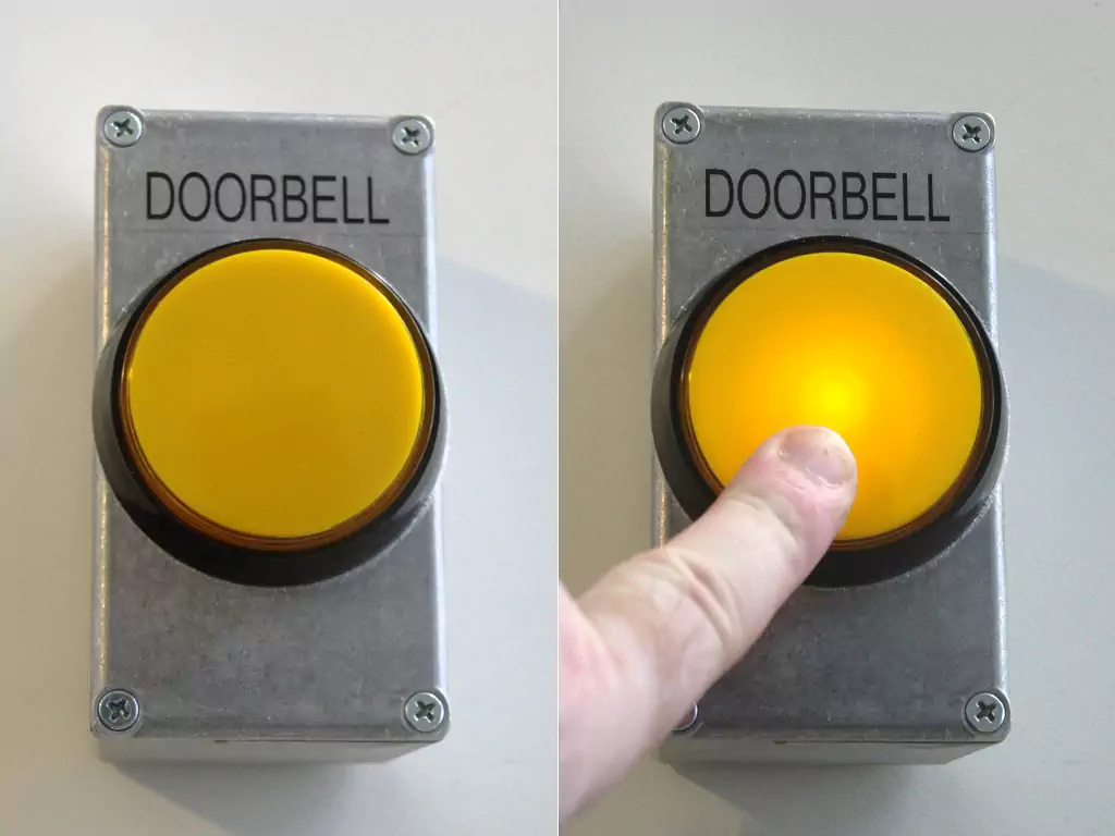 Doorbell assembled and button pushed